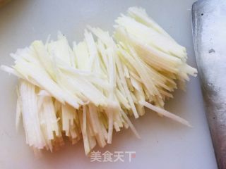 凉拌苤蓝的做法步骤：2
