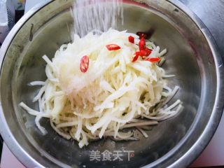 凉拌苤蓝的做法步骤：5
