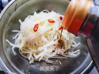 凉拌苤蓝的做法步骤：6