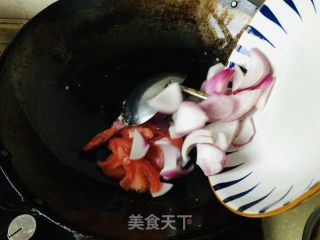 西红柿洋葱炒鸡蛋的做法步骤：5