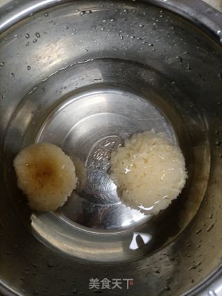 紫米银耳莲子粥的做法步骤：2