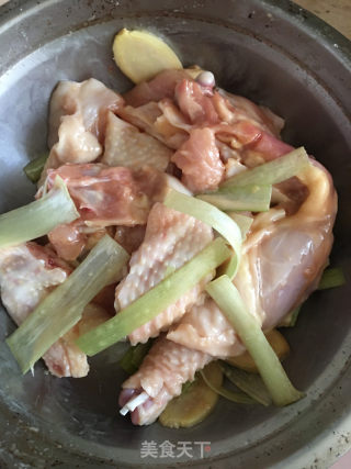 蒸鸡的做法步骤：2