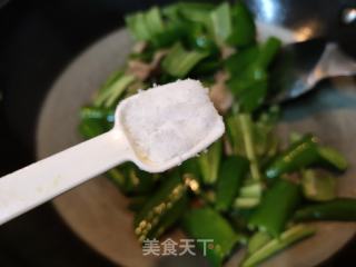 青椒炒肉片的做法步骤：6