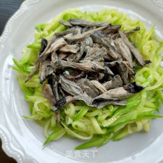 西葫芦拌乌鸡的做法步骤：8