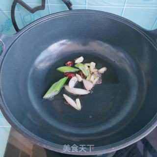 洋葱烧鲅鱼的做法步骤：4