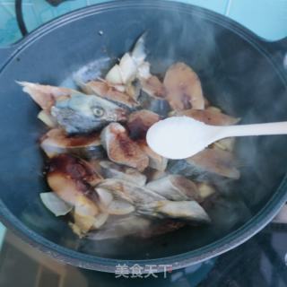 洋葱烧鲅鱼的做法步骤：7