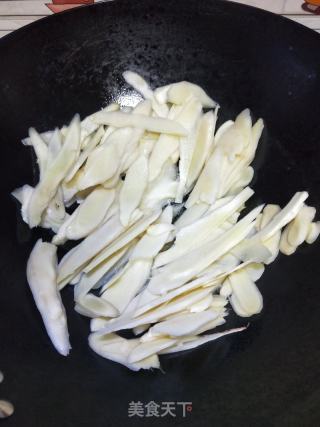 仔姜炒肉片的做法步骤：5