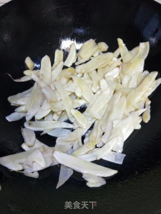 仔姜炒肉片的做法步骤：6