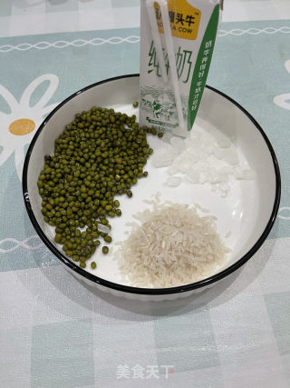 奶香绿豆沙的做法步骤：1