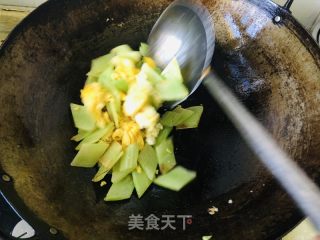 莴笋炒鸡蛋的做法步骤：7