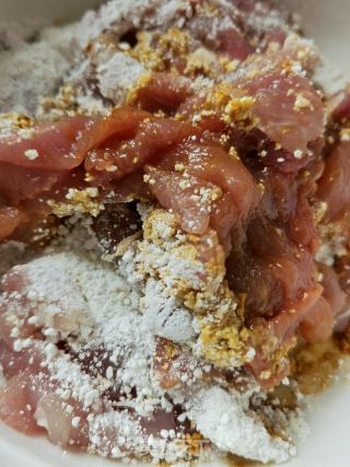 豌豆肉片汤的做法步骤：2