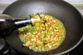 鲜香爽口的豌豆素三丁的做法步骤：6