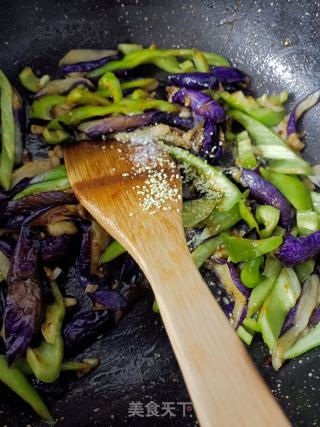 酱香烧茄子的做法步骤：9