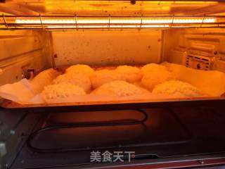 椰蓉红豆沙面包的做法步骤：12
