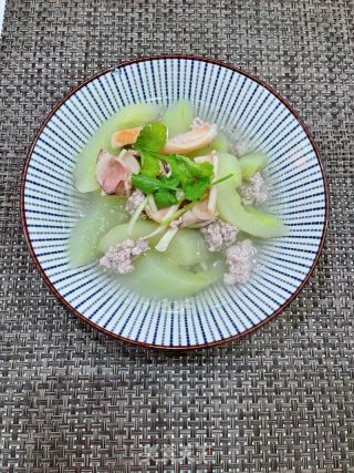 黄瓜肉沫干鱿鱼汤的做法步骤：10