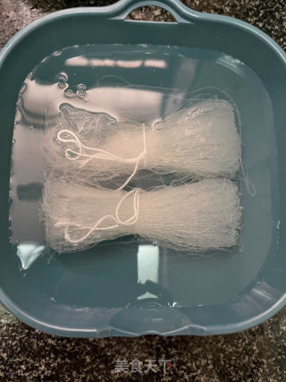 牛肉粉丝煲的做法步骤：4