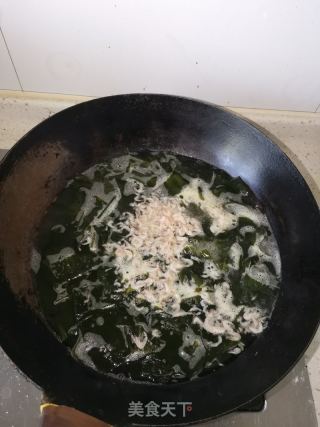 裙带菜鸡蛋豆腐汤的做法步骤：8