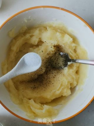 鸡肉土豆泥三明治的做法步骤：4
