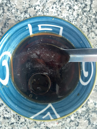 青椒炒鸡蛋的做法步骤：6