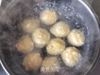 青红椒烩撒尿牛丸的做法步骤：5