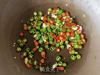 青红椒烩撒尿牛丸的做法步骤：7