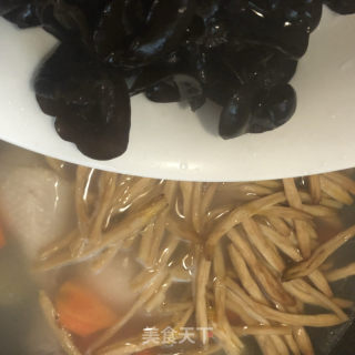 清炖鸡腿的做法步骤：11