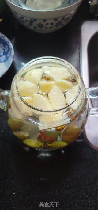 青橄榄石斛苹果饮的做法步骤：2