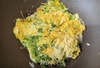 鸡毛菜苗炒鸡蛋的做法步骤：7