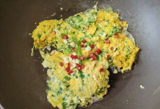 鸡毛菜苗炒鸡蛋的做法步骤：9