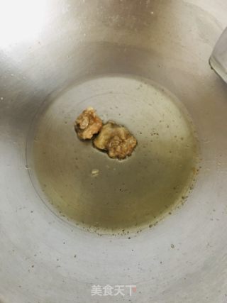 鸡肉土豆炒蒜苔的做法步骤：4