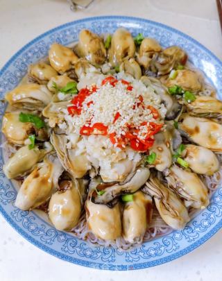 香辣蒜蓉生蚝的做法步骤：7
