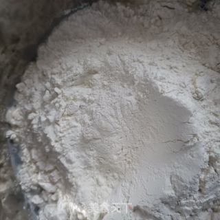 槐花馒头的做法步骤：2