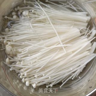 金针菇莴苣叶拌虾仁的做法步骤：6