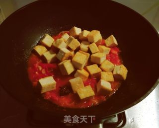 番茄青椒炒豆腐的做法步骤：6