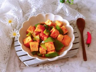 番茄青椒炒豆腐的做法步骤：11