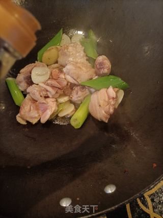 冻豆腐炖鸡腿的做法步骤：9