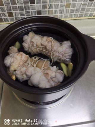白云沙姜猪手的做法步骤：1