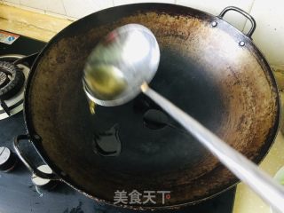 西芹炒百合的做法步骤：6