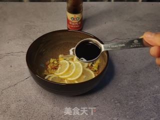 柠檬泡椒凤爪的做法步骤：5