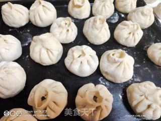 白菜肉末香菇生煎包的做法步骤：10
