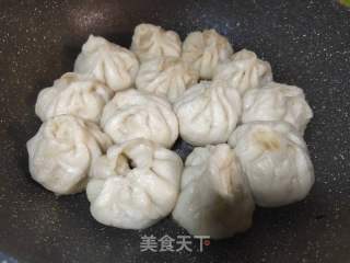 白菜肉末香菇生煎包的做法步骤：15