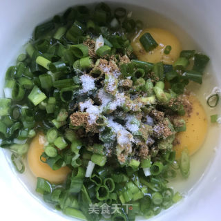 香葱炒蛋的做法步骤：4