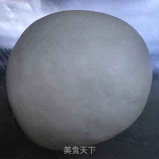 烫面饼子的做法步骤：2