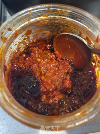 重庆酸菜红烧肉肥肠的做法步骤：6