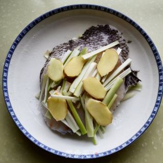 清蒸鳕鱼的做法步骤：6