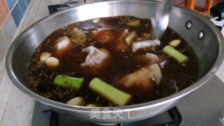 东北酱大骨的做法步骤：7