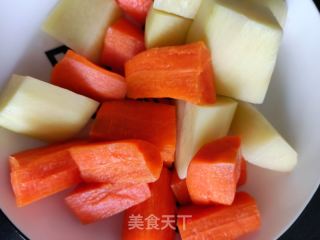 炖牛腩的做法步骤：5