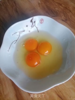 鸡蛋羹的做法步骤：1