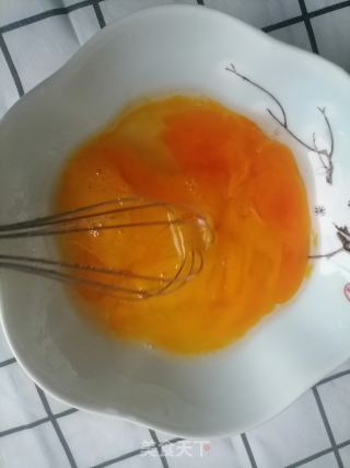 鸡蛋羹的做法步骤：2