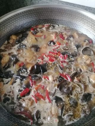 木耳炒鸡的做法步骤：7
